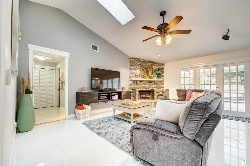 7233 Branchtree Drive Orlando FL 32835