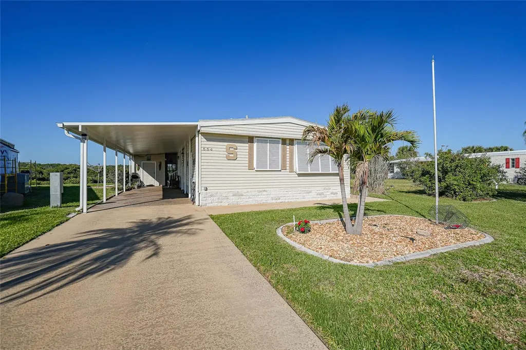 554 Parkwood Avenue North Port FL 34287