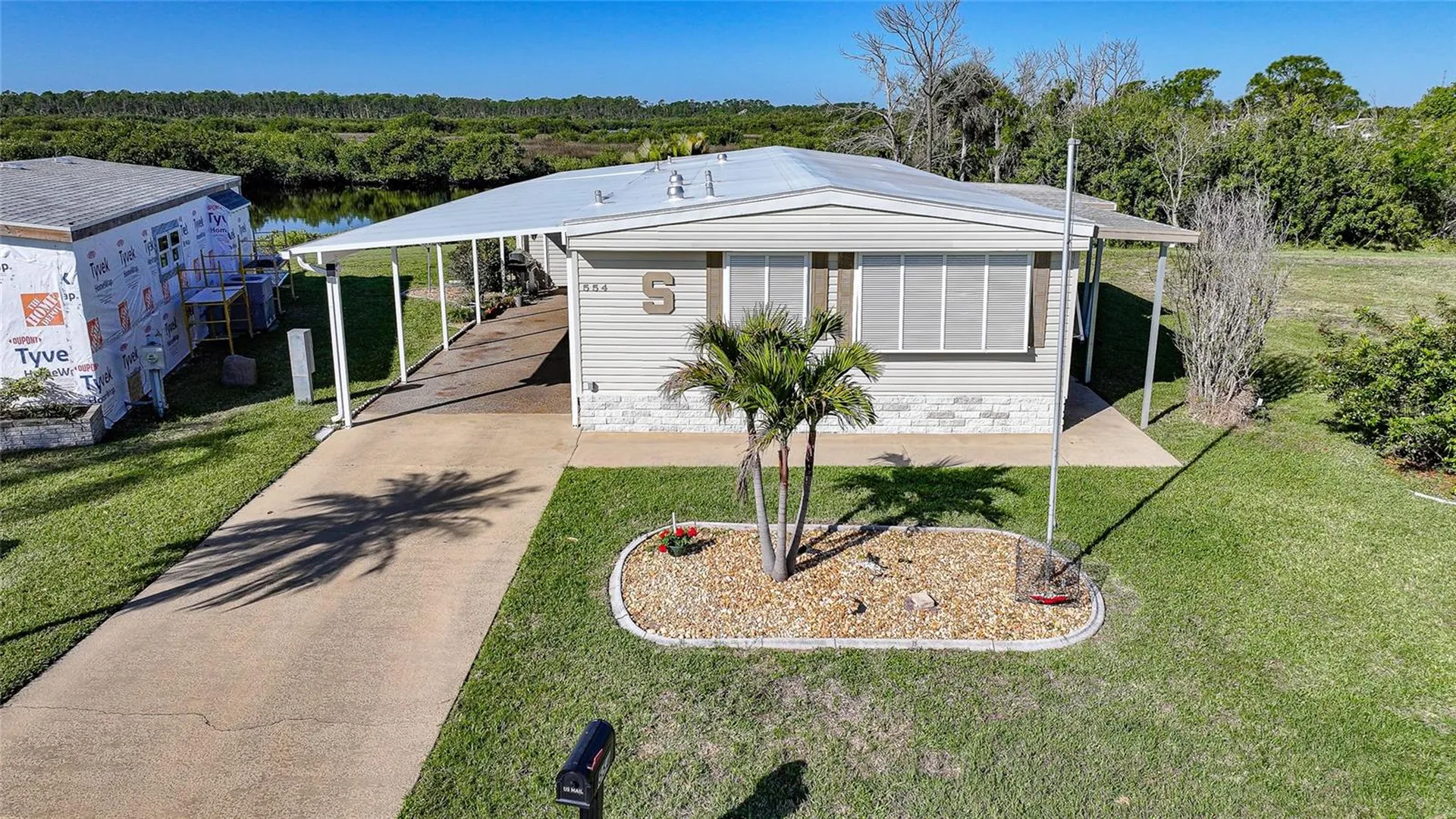 554 Parkwood Avenue North Port FL 34287