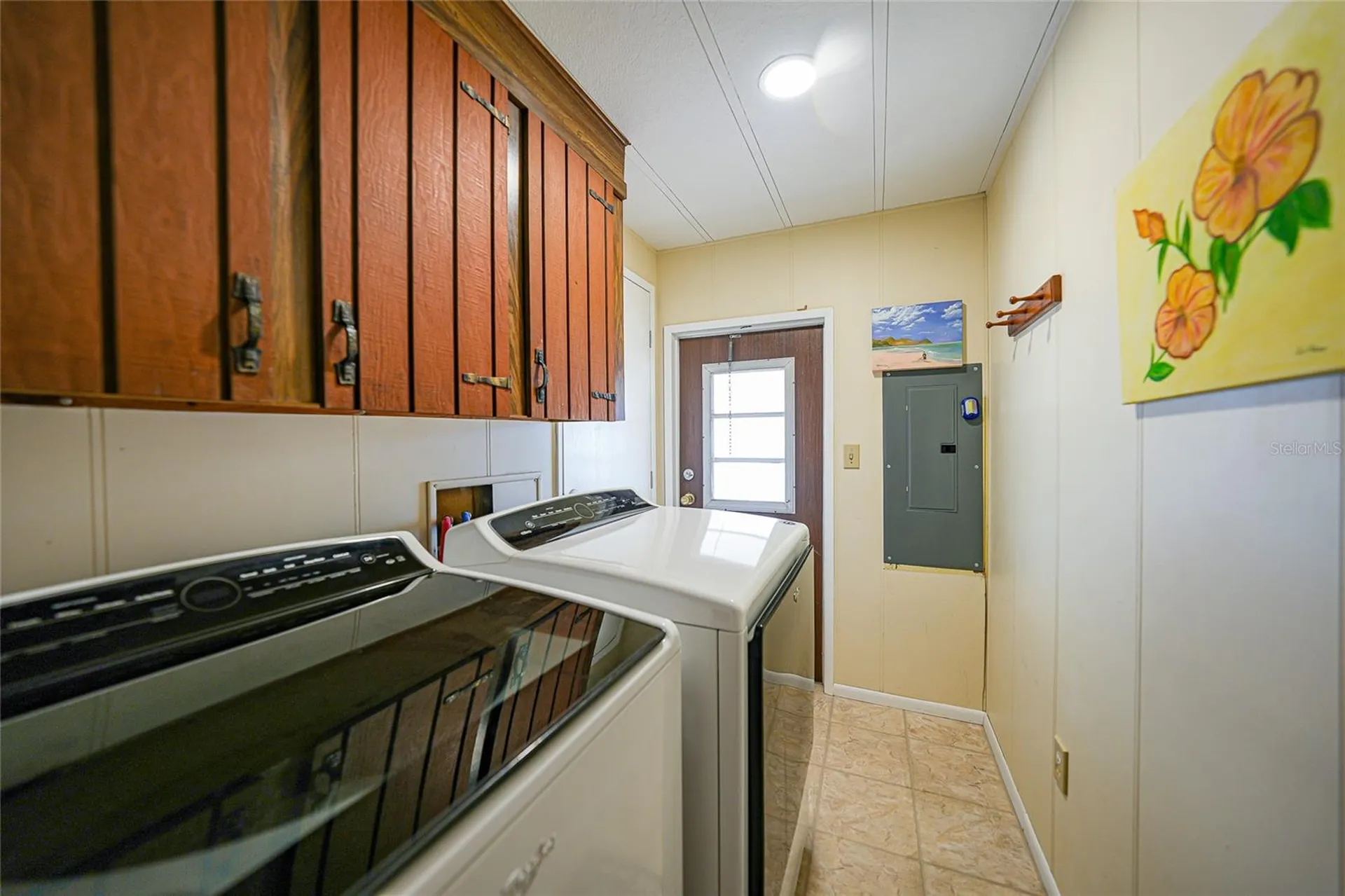 554 Parkwood Avenue North Port FL 34287