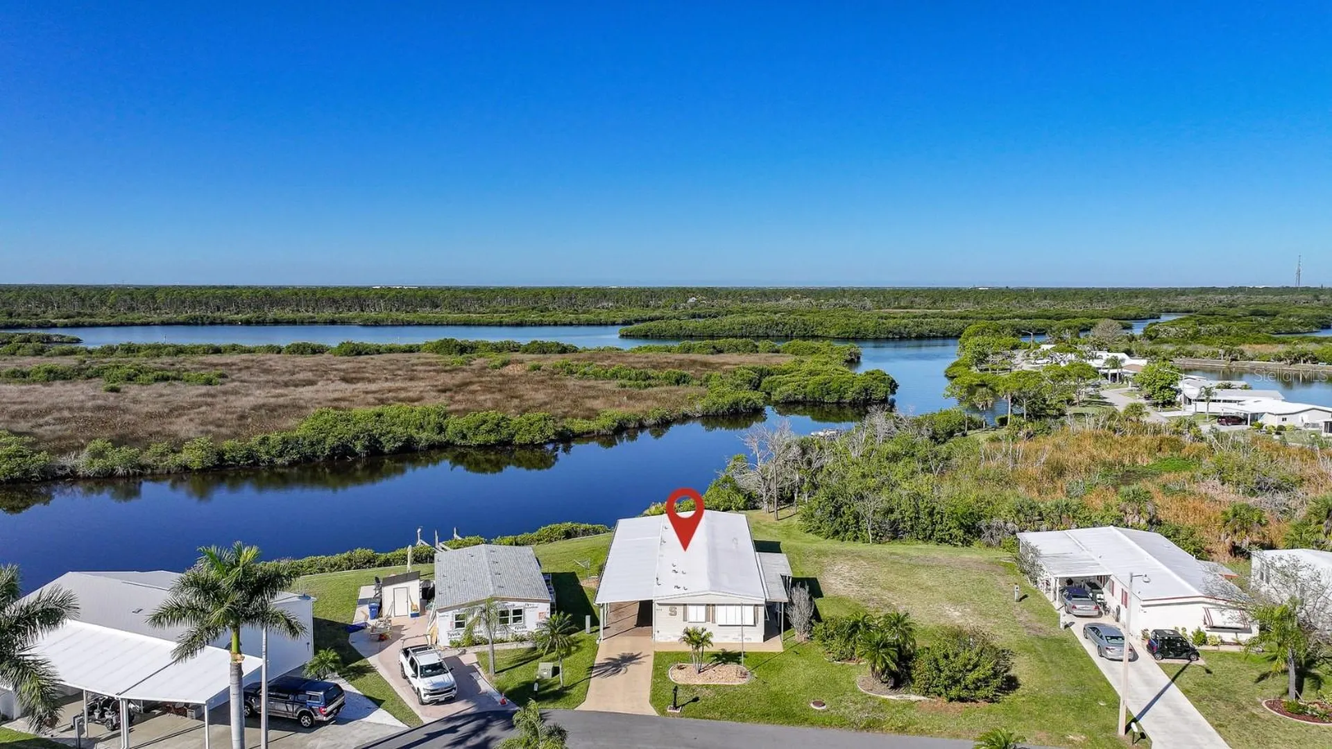 554 Parkwood Avenue North Port FL 34287