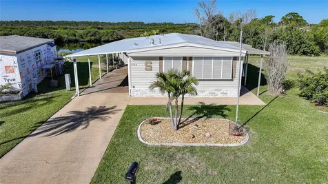554 Parkwood Avenue North Port FL 34287