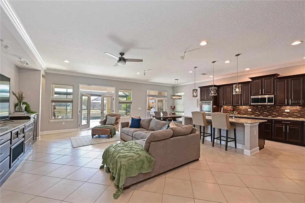 11608 8th Terrace NE Bradenton FL 34212