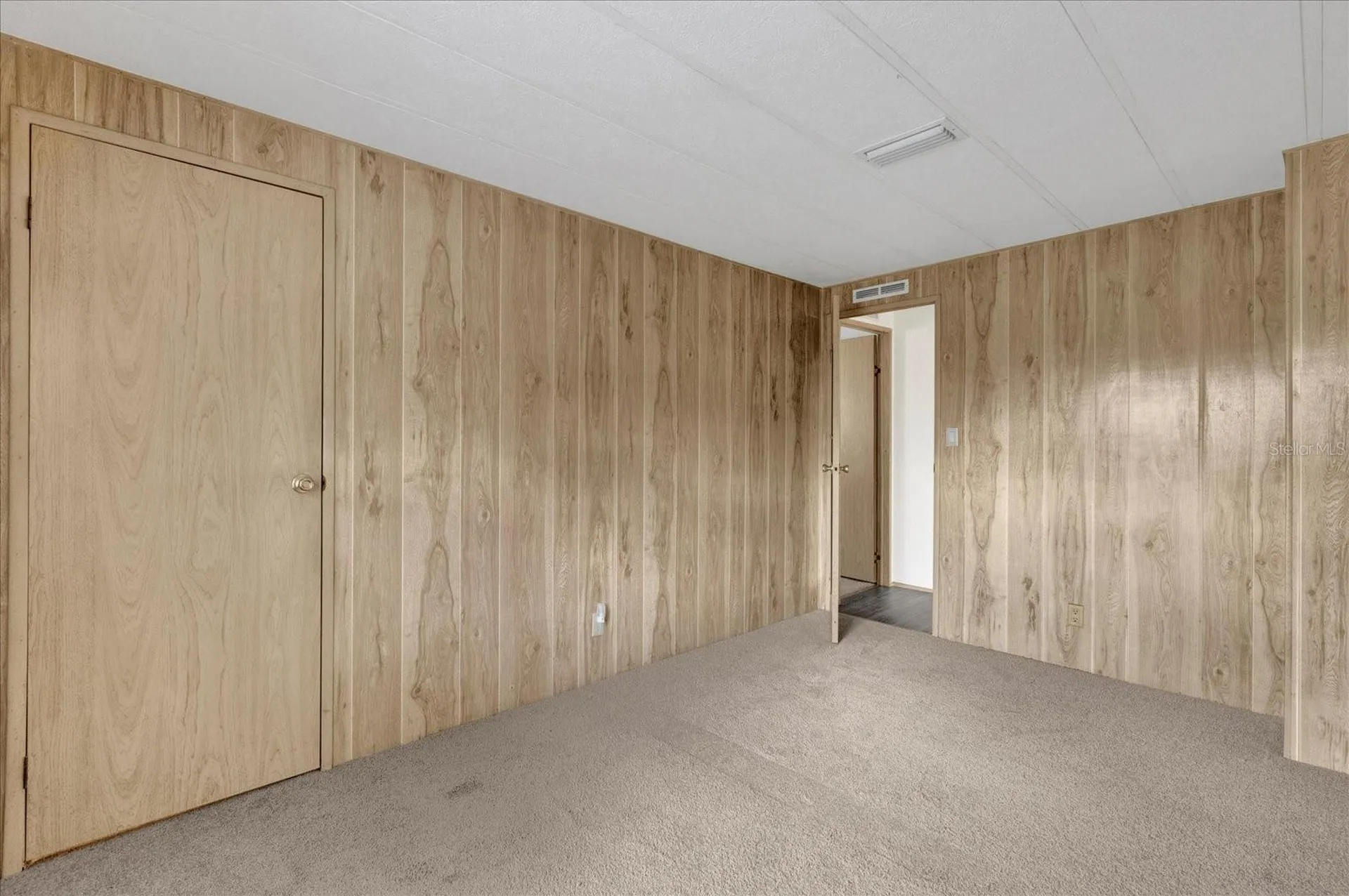 415 S Timber Trail Wildwood FL 34785