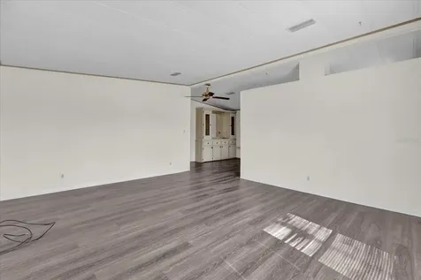 415 S Timber Trail Wildwood FL 34785