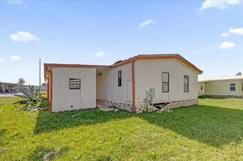 415 S Timber Trail Wildwood FL 34785