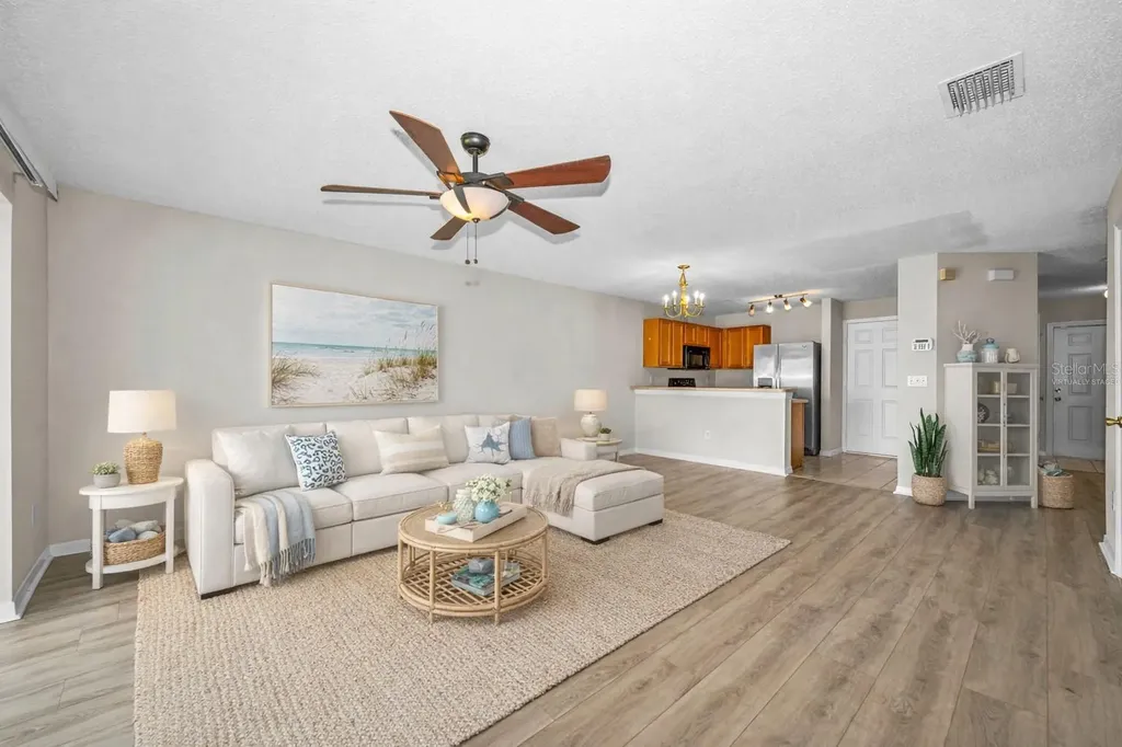 8015 Savannah Sunset Lane Tampa FL 33615