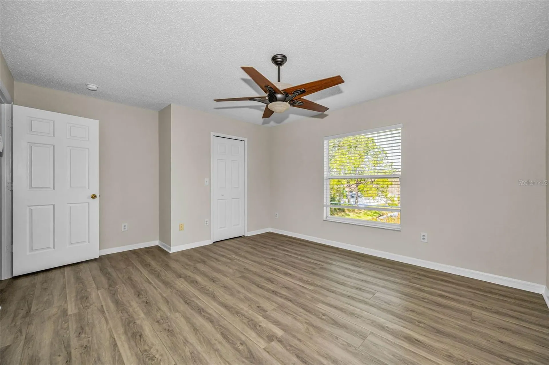 8015 Savannah Sunset Lane Tampa FL 33615