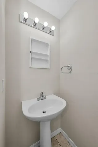 8015 Savannah Sunset Lane Tampa FL 33615