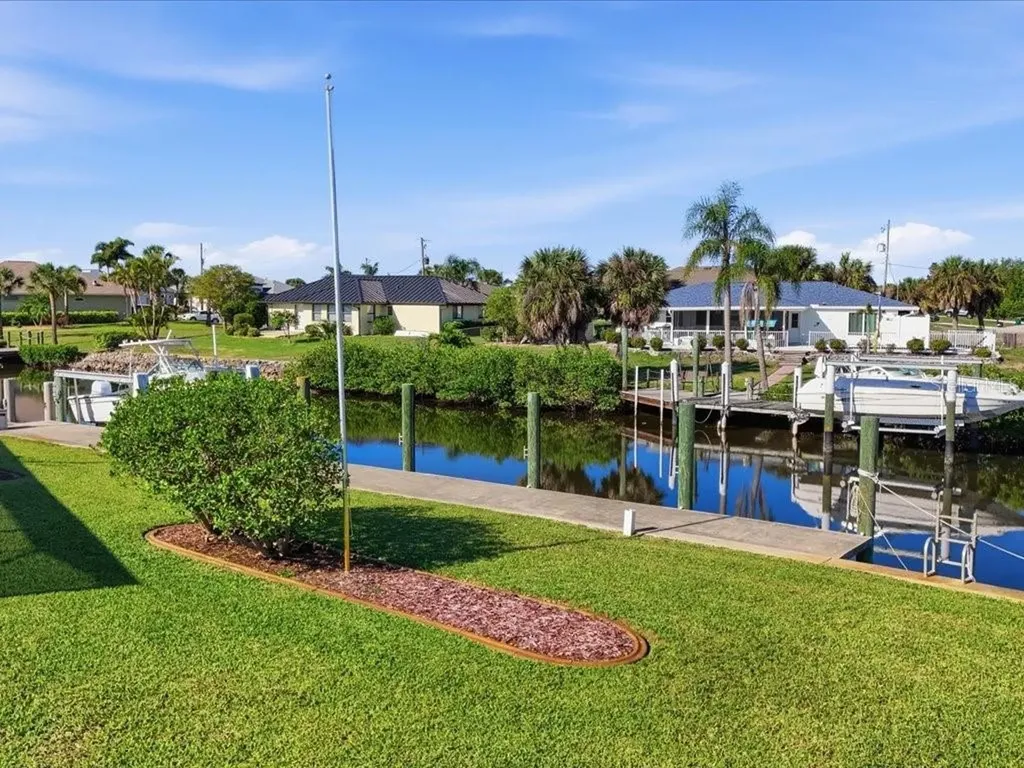 18350 Van Nuys Circle Port Charlotte FL 33948