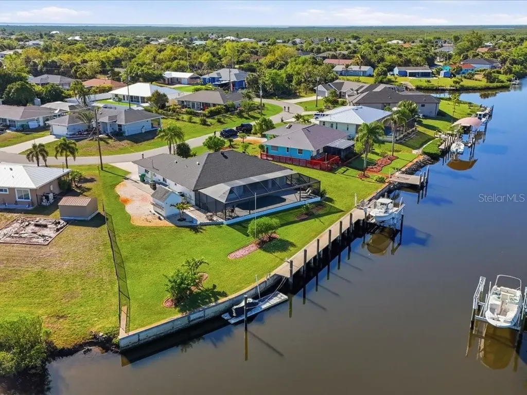 18350 Van Nuys Circle Port Charlotte FL 33948