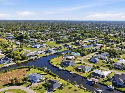 18350 Van Nuys Circle Port Charlotte FL 33948