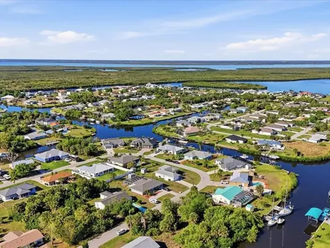 18350 Van Nuys Circle Port Charlotte FL 33948