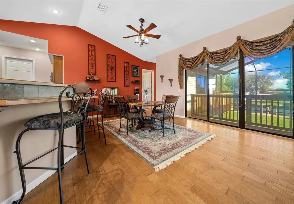 2050 NW 18th Street Crystal River FL 34428