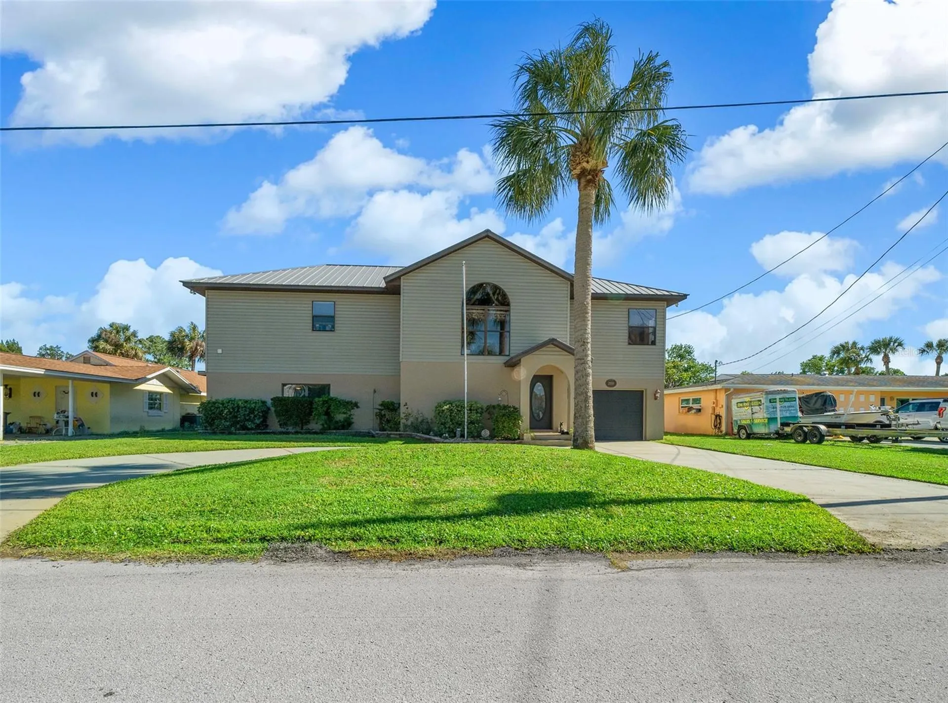 2050 NW 18th Street Crystal River FL 34428