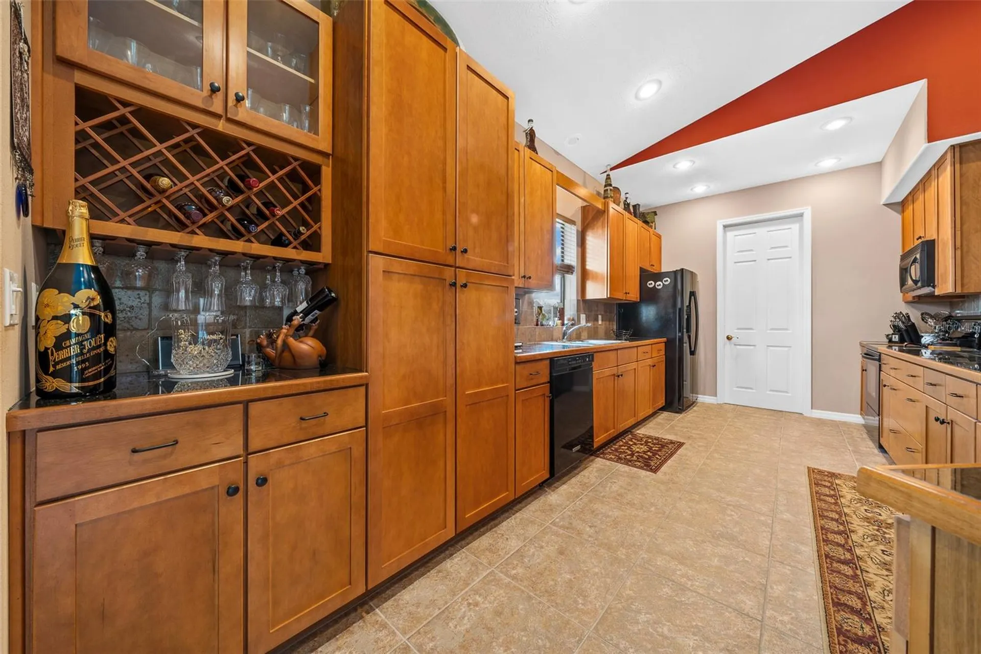 2050 NW 18th Street Crystal River FL 34428