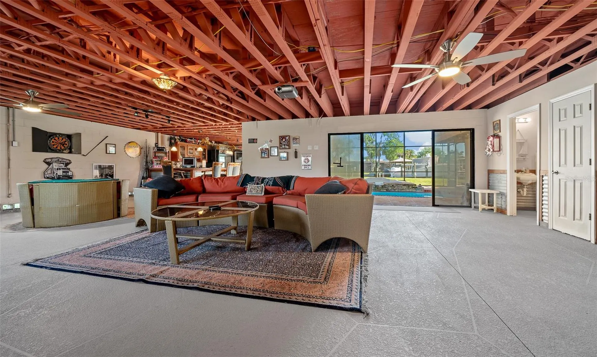 2050 NW 18th Street Crystal River FL 34428