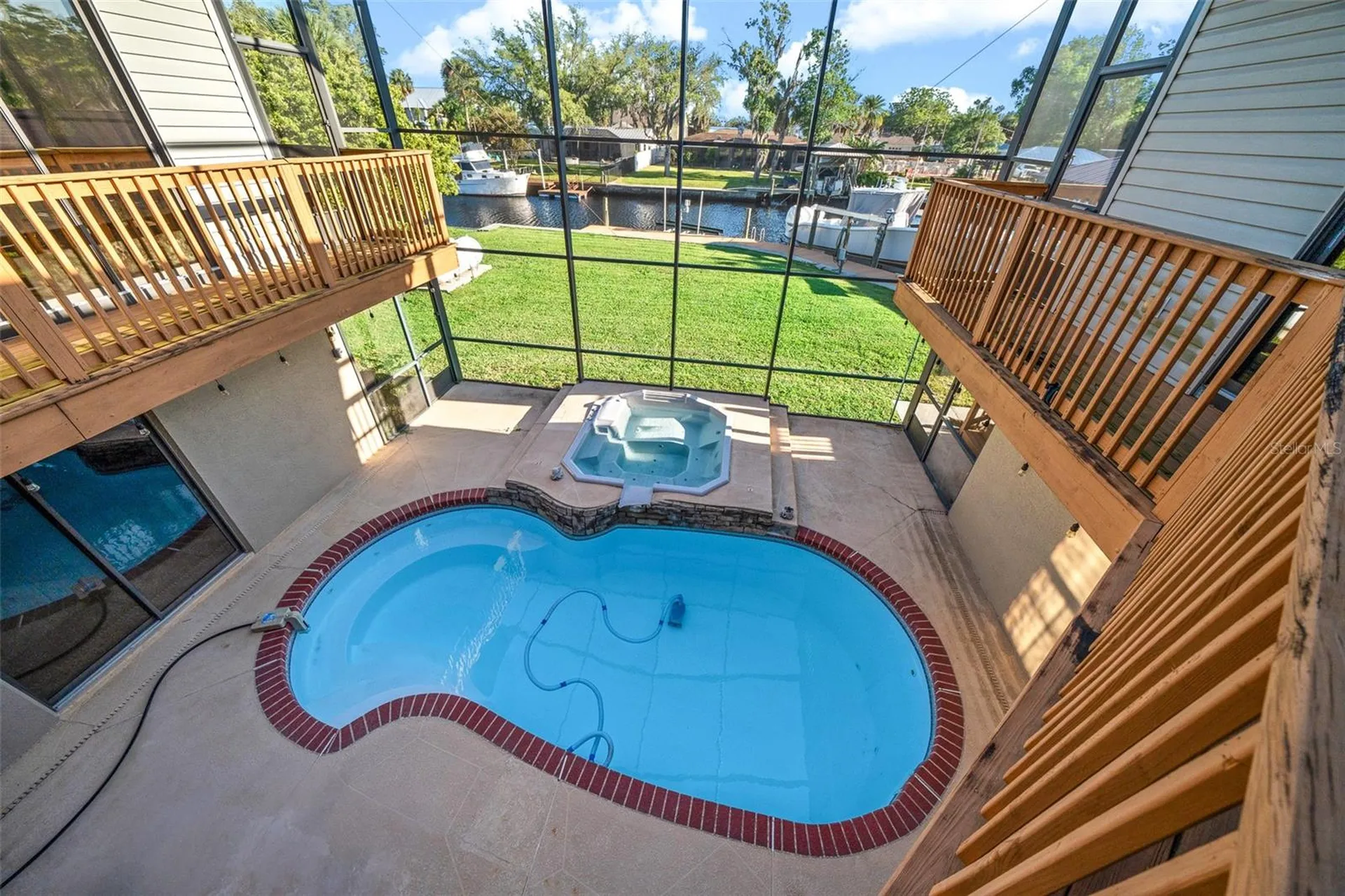 2050 NW 18th Street Crystal River FL 34428
