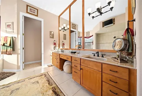 2050 NW 18th Street Crystal River FL 34428