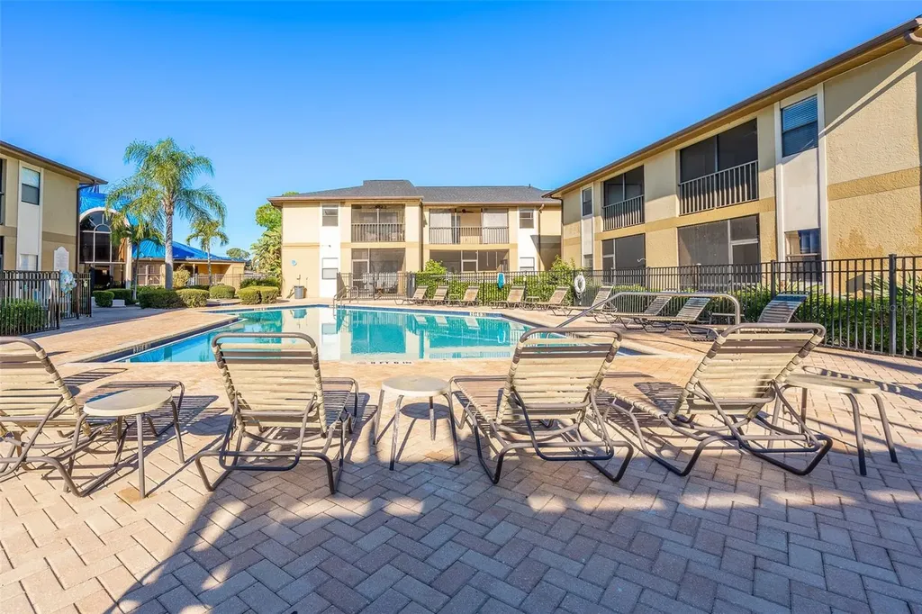 12293 Sailwinds Drive Largo FL 33773
