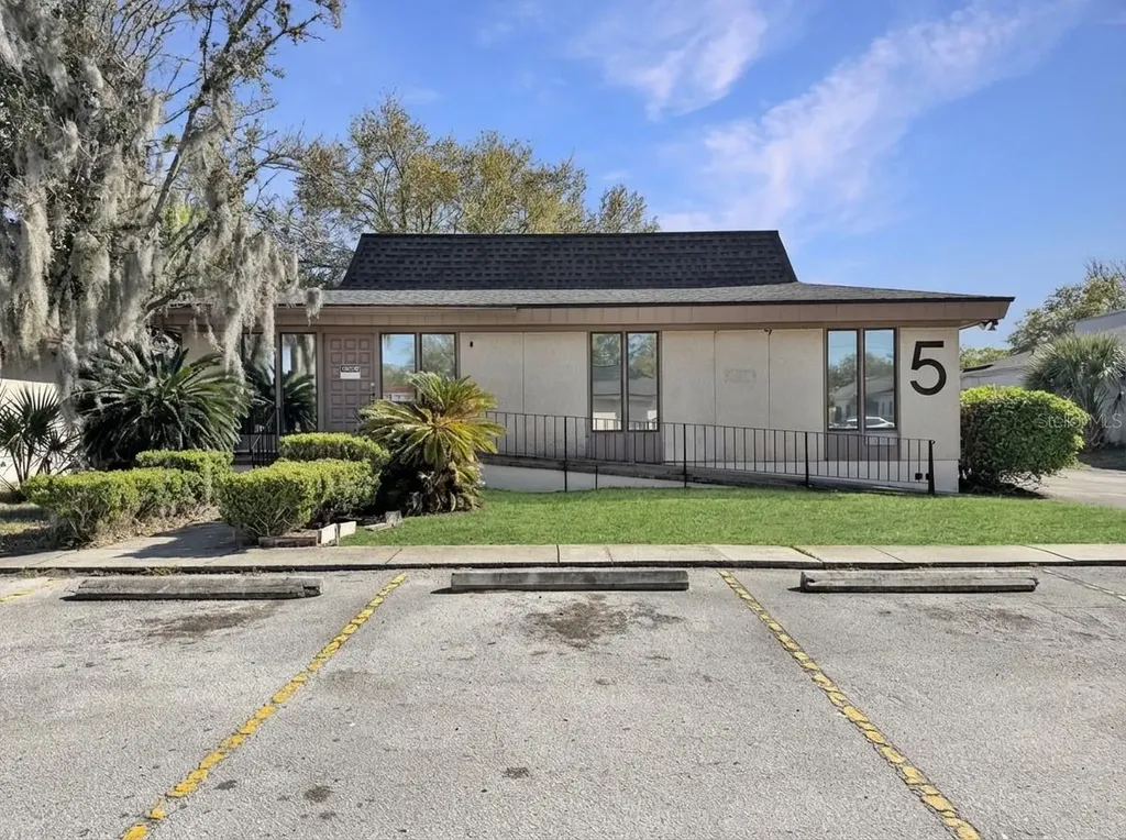 4131 University Boulevard S Jacksonville FL 32216
