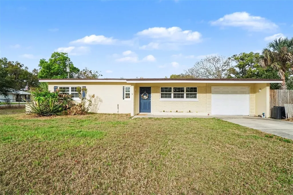 2300 Lake Road Fern Park FL 32730