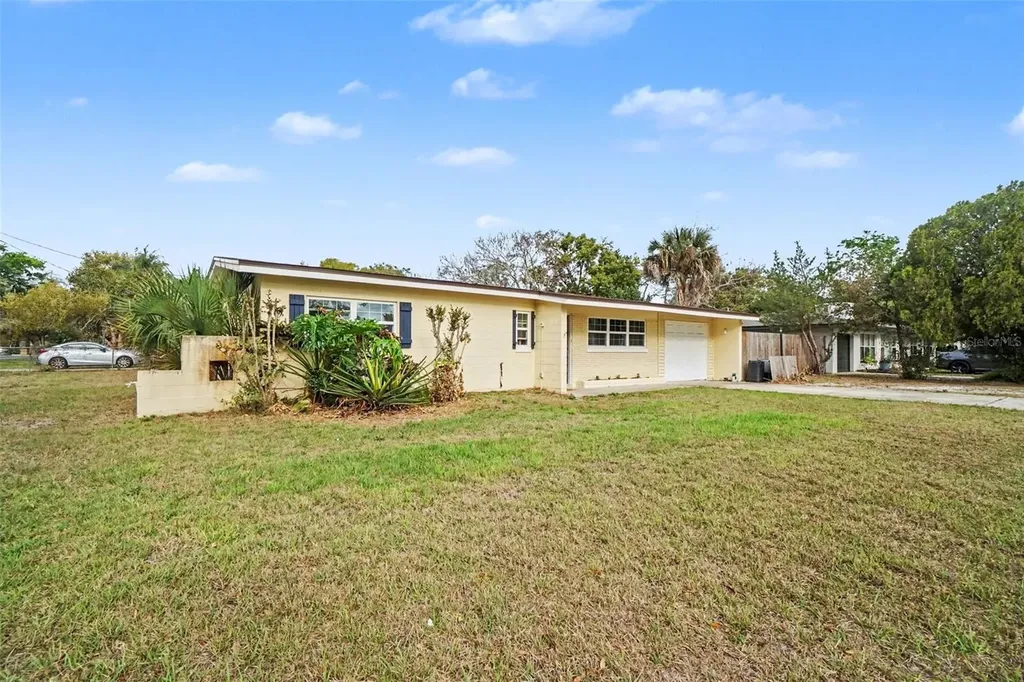 2300 Lake Road Fern Park FL 32730