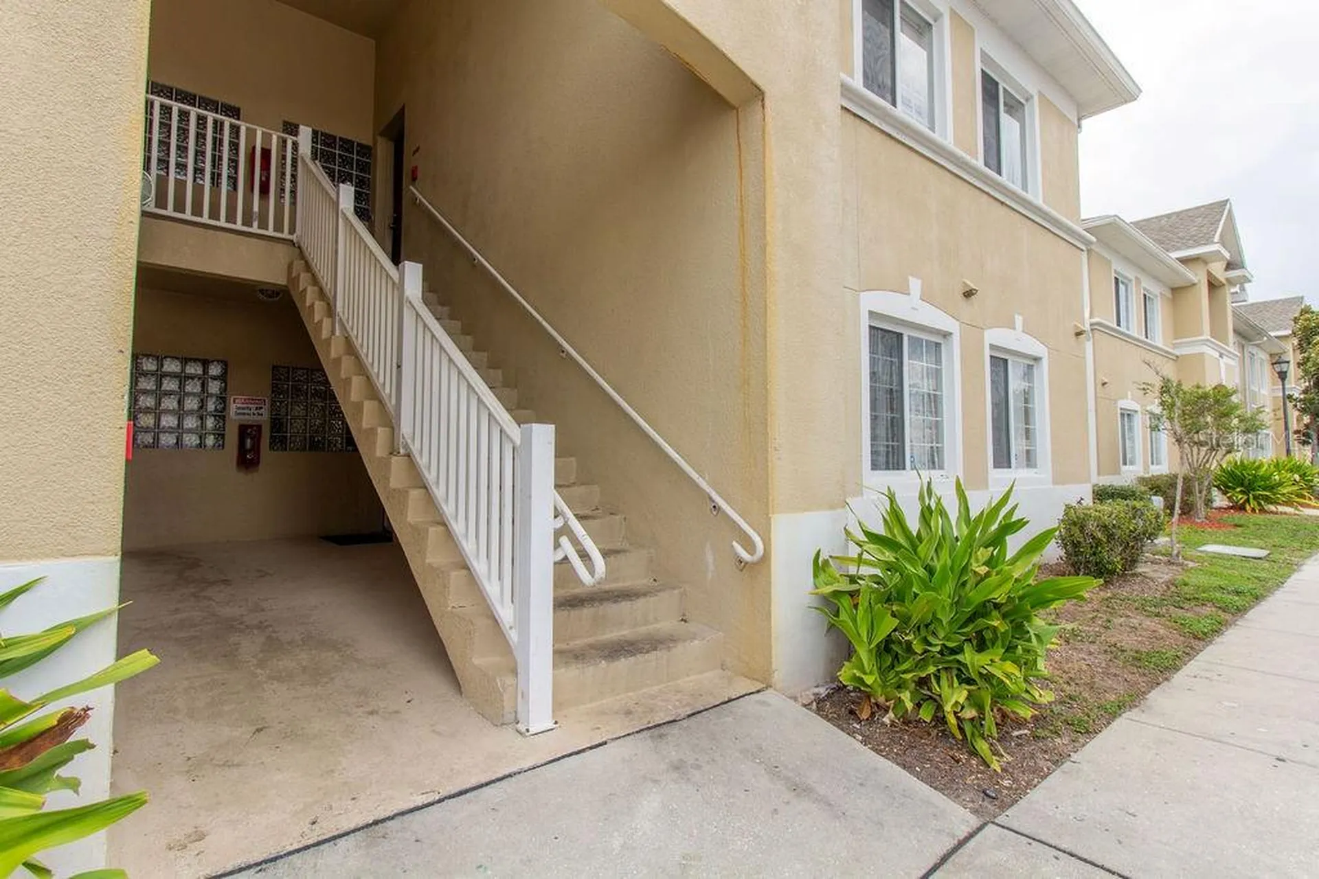 6445 Cypressdale Drive Riverview FL 33578