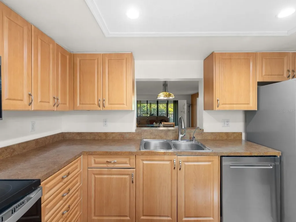 3076 Eastland Boulevard Clearwater FL 33761