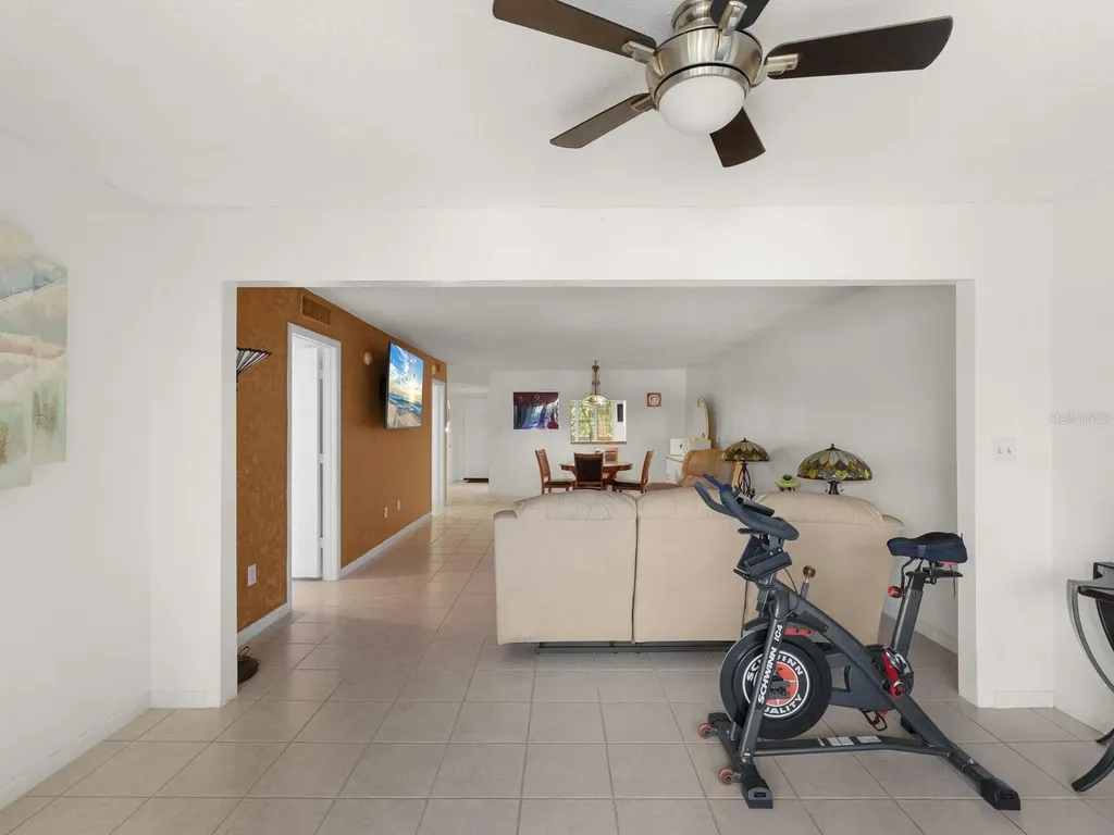3076 Eastland Boulevard Clearwater FL 33761