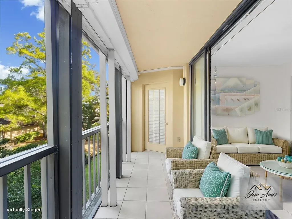 3076 Eastland Boulevard Clearwater FL 33761