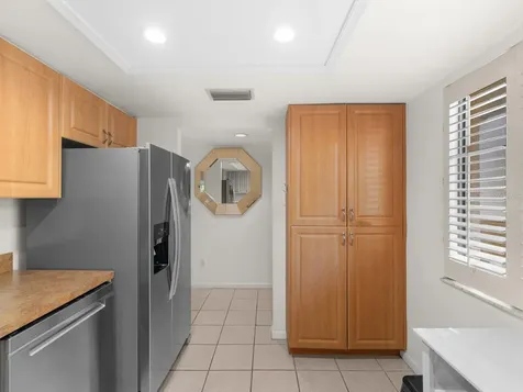 3076 Eastland Boulevard Clearwater FL 33761