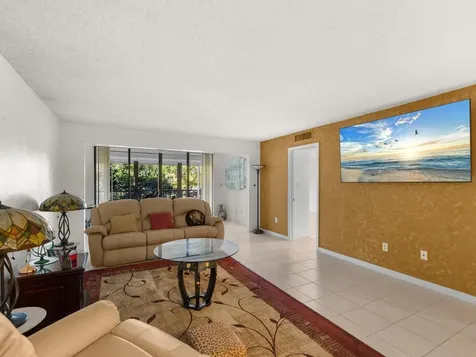 3076 Eastland Boulevard Clearwater FL 33761