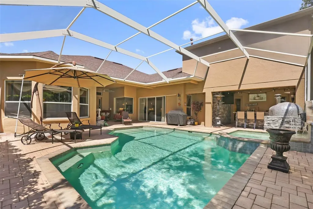 27608 Pine Point Drive Wesley Chapel FL 33544