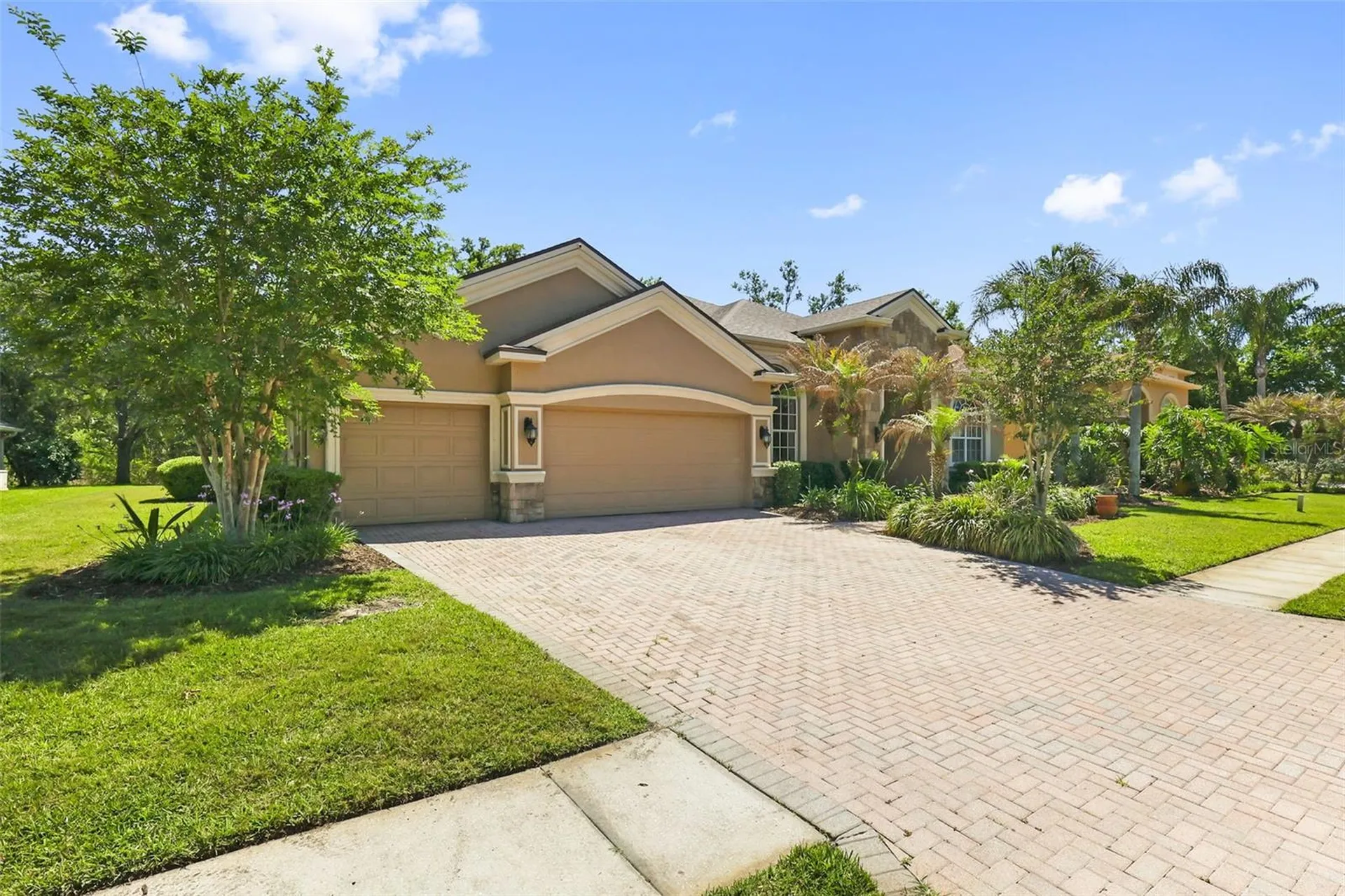 27608 Pine Point Drive Wesley Chapel FL 33544