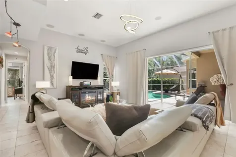 27608 Pine Point Drive Wesley Chapel FL 33544