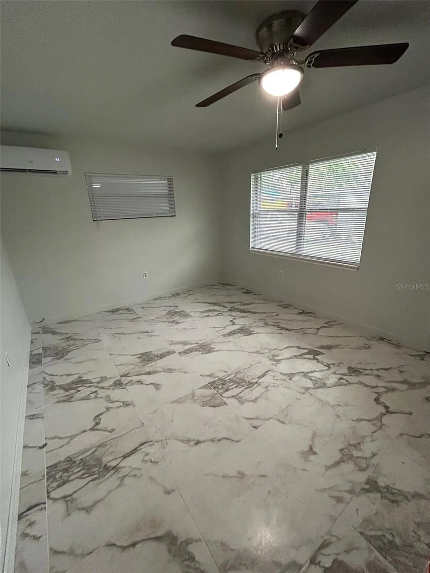 822 N New Hampshire Avenue Tavares FL 32778