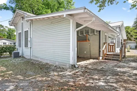 630 NE 6th Avenue Gainesville FL 32601