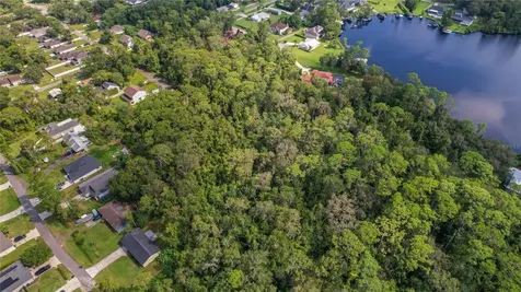 W 5th Street Chuluota FL 32766