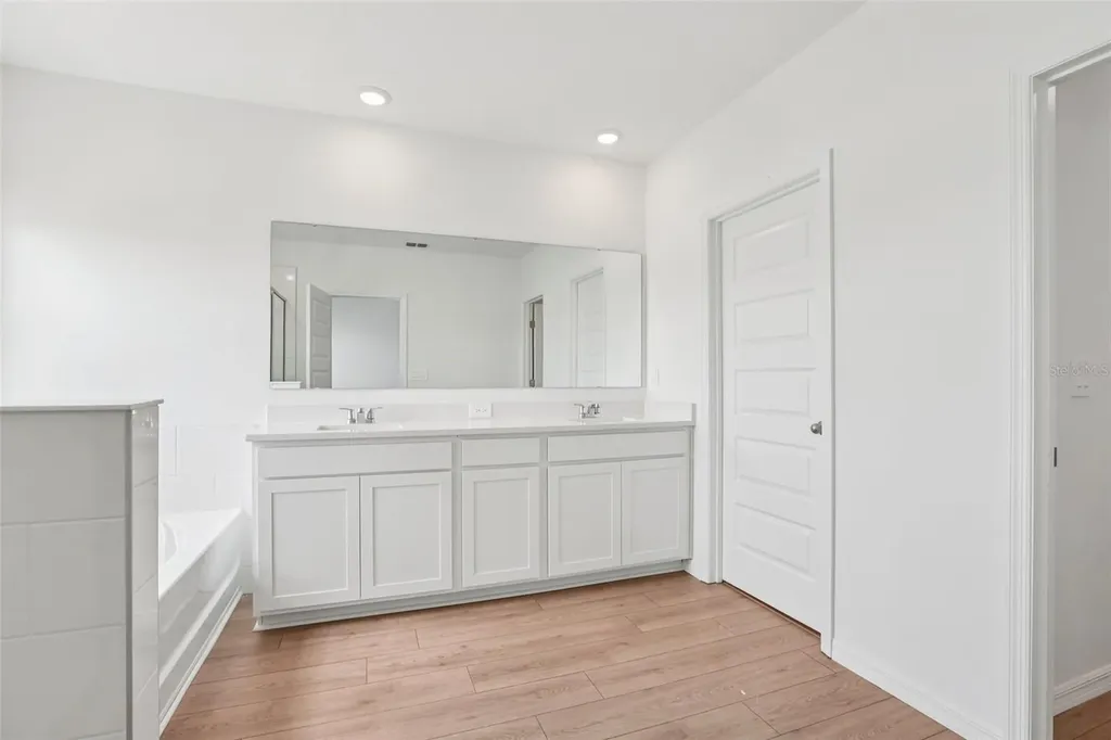 5352 Cloudberry Avenue Lakeland FL 33811