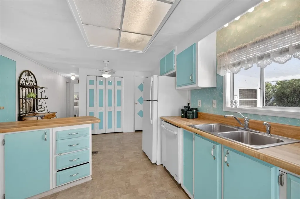 1349 Seagull Drive Englewood FL 34224