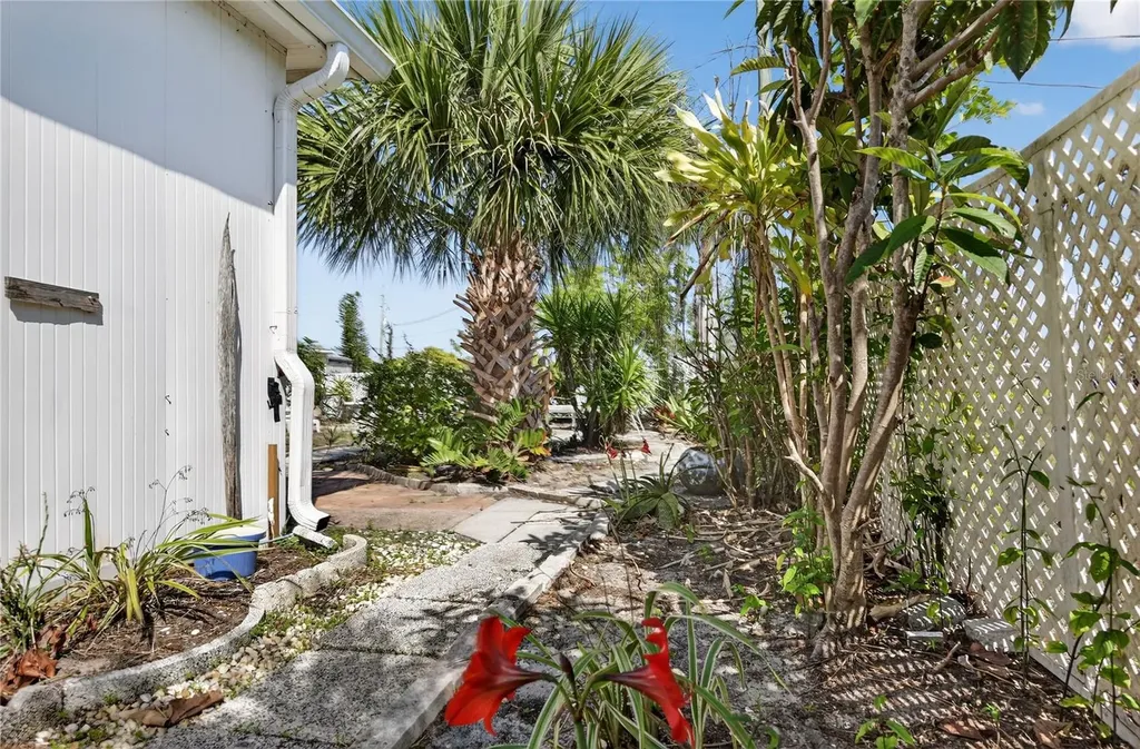 1349 Seagull Drive Englewood FL 34224