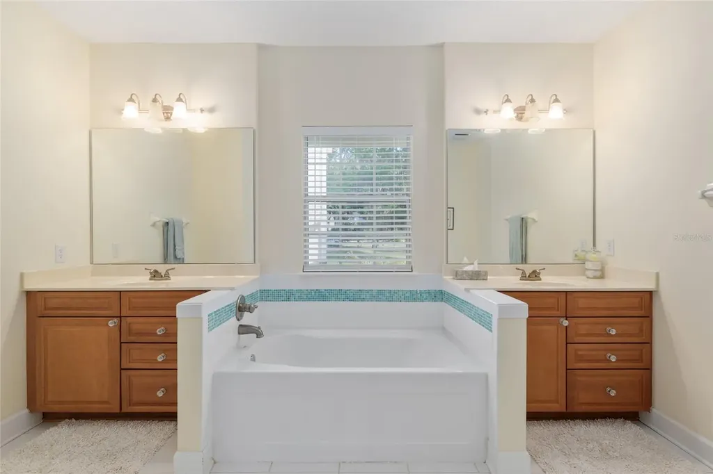 2499 SE 30th Street Melrose FL 32666