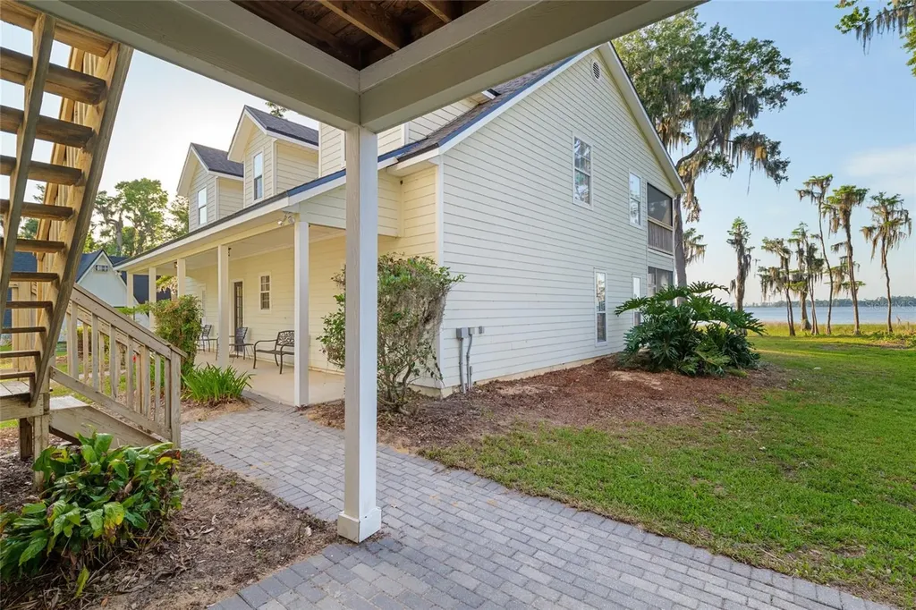 2499 SE 30th Street Melrose FL 32666