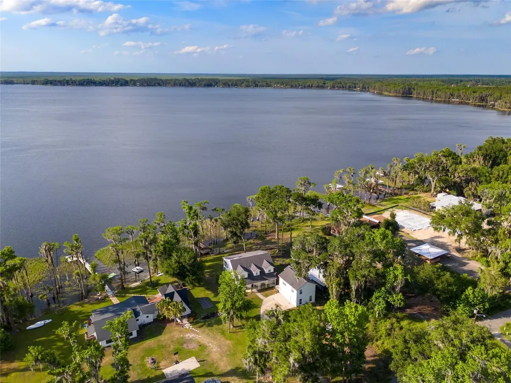 2499 SE 30th Street Melrose FL 32666