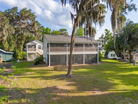 2499 SE 30th Street Melrose FL 32666