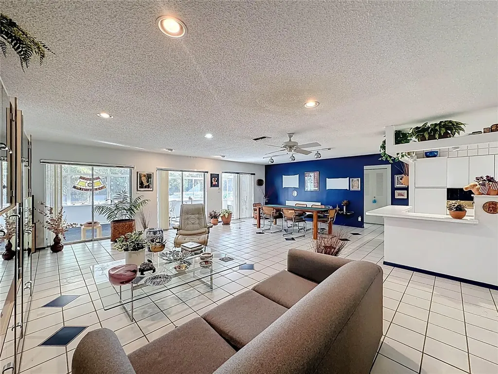 4738 Gifford Boulevard Orlando FL 32821