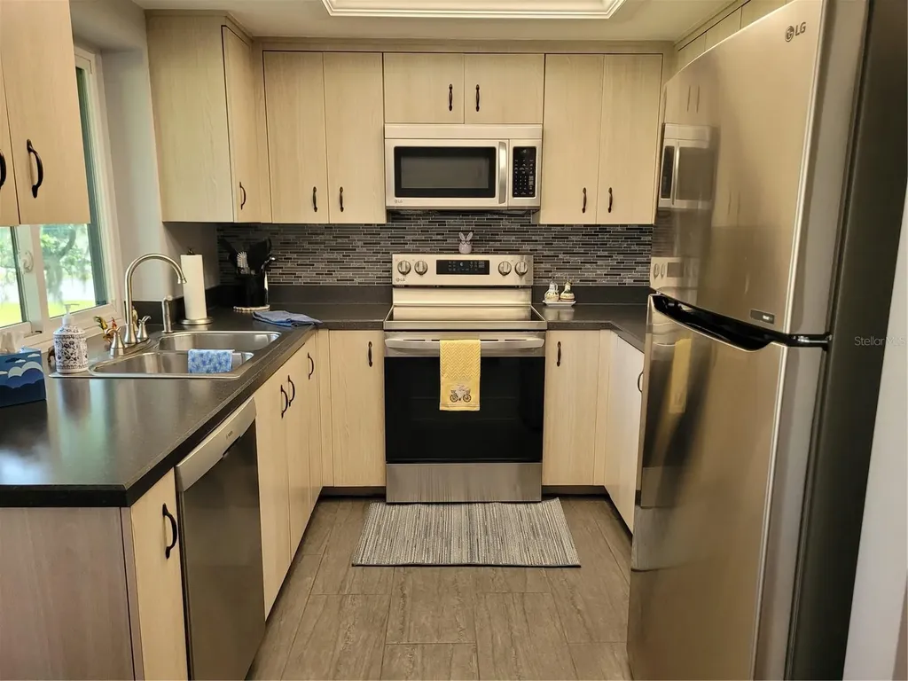 3001 Landmark Boulevard E Palm Harbor FL 34684