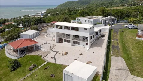 94 El Cocal Country And Beach Club Yabucoa PR 00767