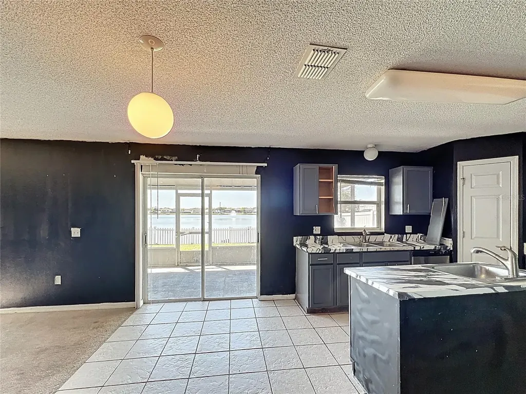 12803 Lake Vista Drive Gibsonton FL 33534